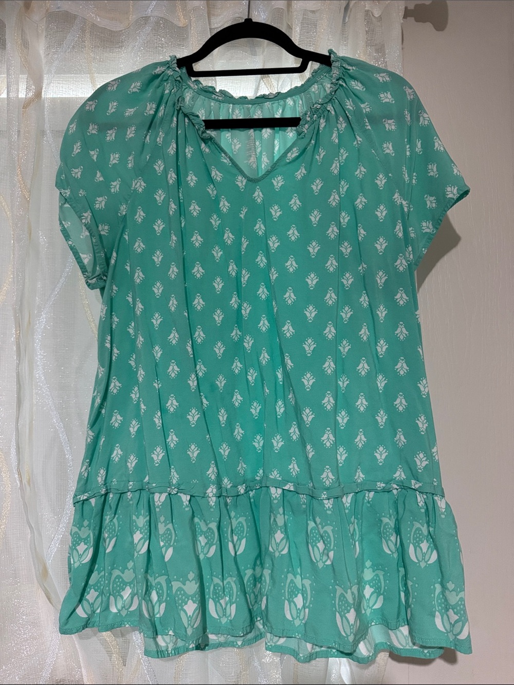 Women’s Teal Floral Ruffled Tunic Top